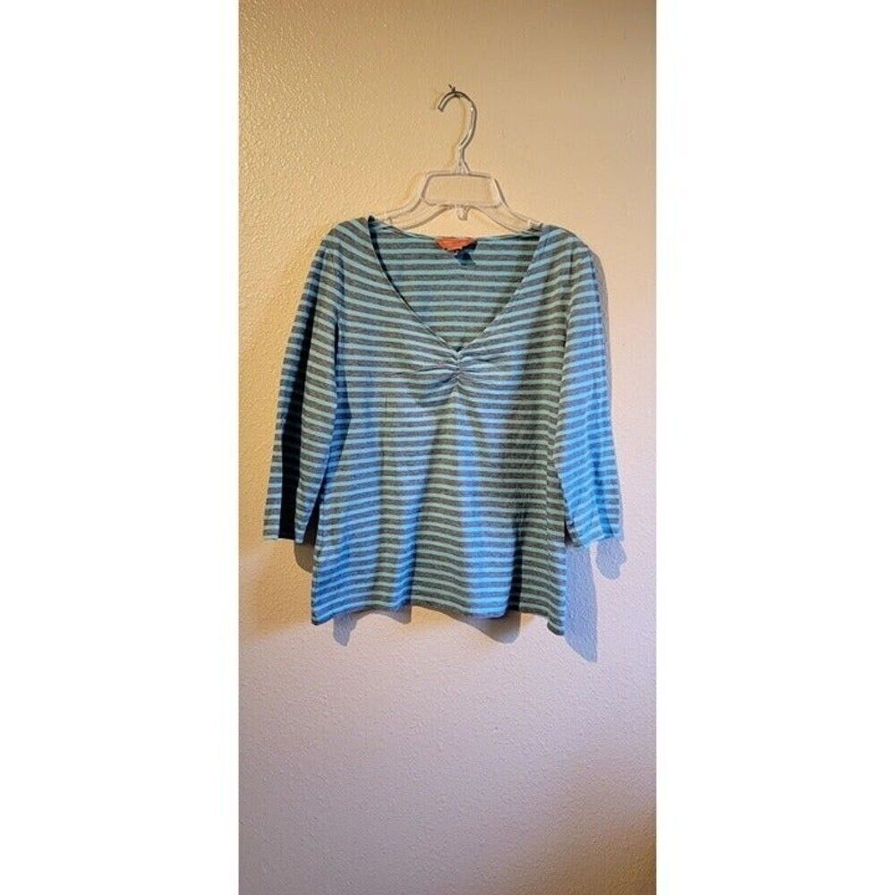 Women's Tommy Bahama V-Neck 3/4 Sleeves Top